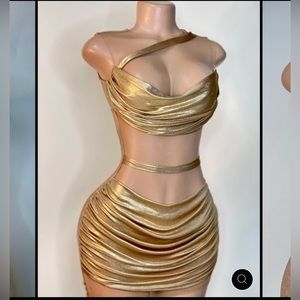 Womens Gold dress size Small